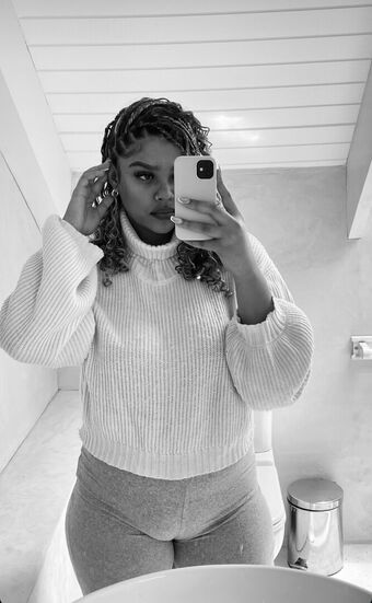 iam.andreajade Nøgen Lækager OnlyFans Foto 14
