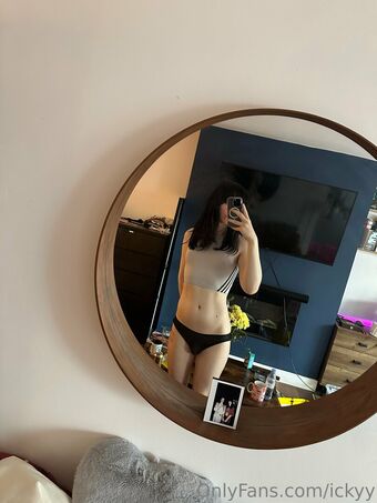ickyypeach