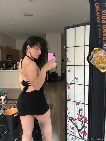 ileezy Nøgen Lækager OnlyFans Foto 19