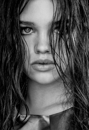 India Eisley