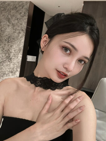 Iris Wu Nøgen Lækager OnlyFans Foto 1