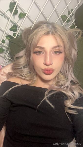 iristv Nøgen Lækager OnlyFans Foto 38
