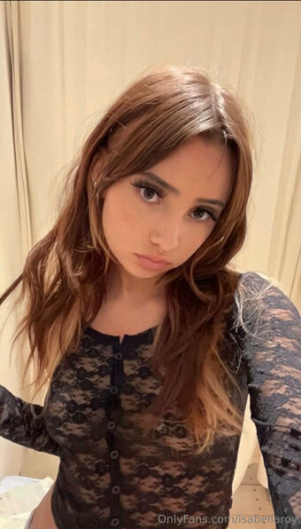 isabellaroy