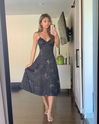 Isis Chu Nøgen Lækager OnlyFans Foto 22