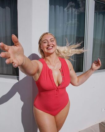 Iskra Lawrence