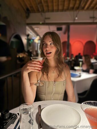 its.ninamars Nøgen Lækager OnlyFans Foto 12