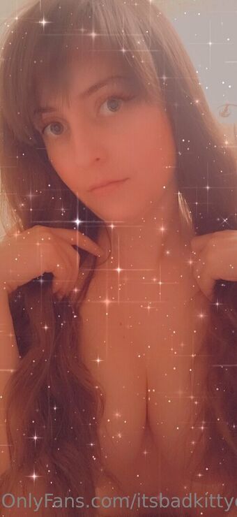Itsbadkittyof Nøgen Lækager OnlyFans Foto 8