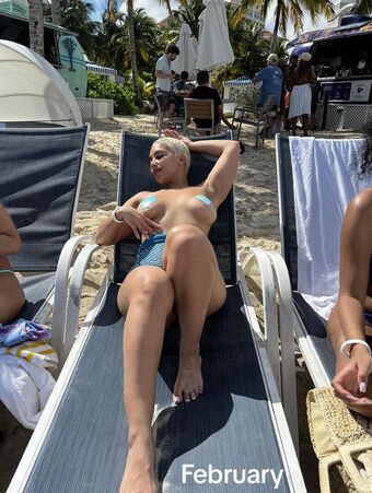 izzypaigee