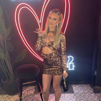 Jade B
