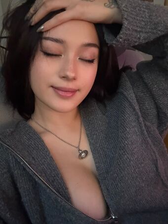 JadeyAnh Nøgen Lækager OnlyFans Foto 151