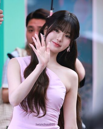 Jang Won-young