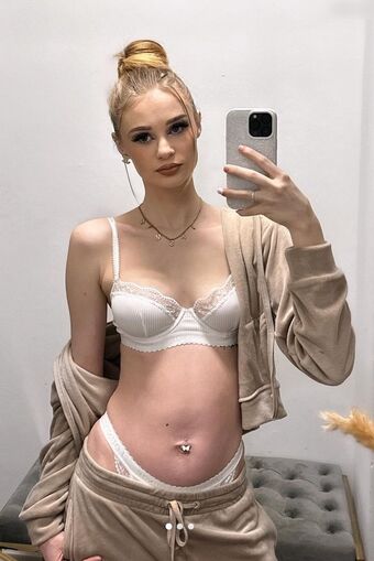 Jasmin Schneider
