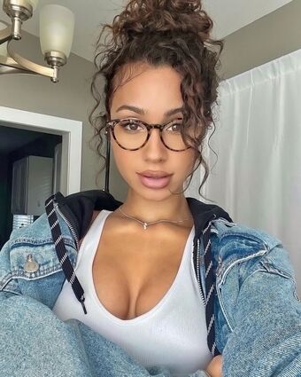 Jasmine Rae