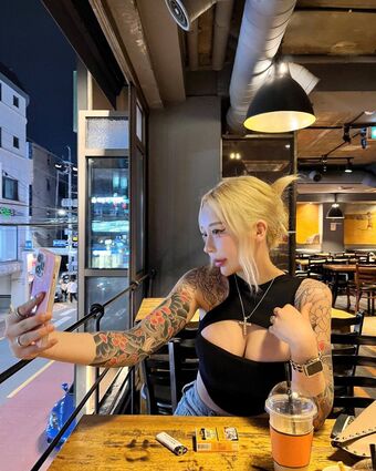 Jee_i_queen_ Nøgen Lækager OnlyFans Foto 21