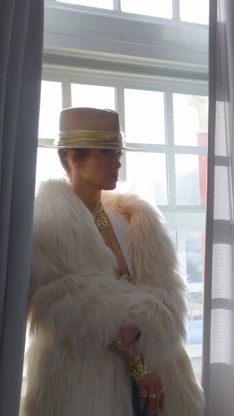Jennifer Lopez