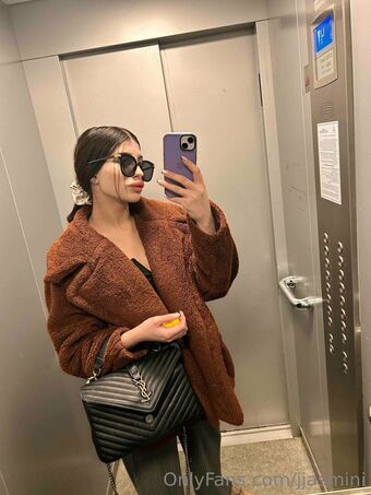 jjasmini Nøgen Lækager OnlyFans Foto 21