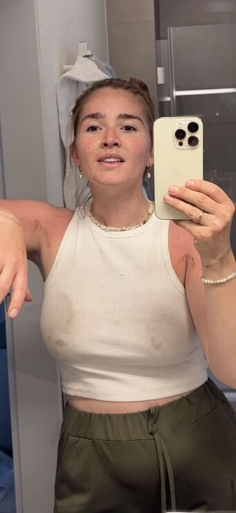 Julia Schulze