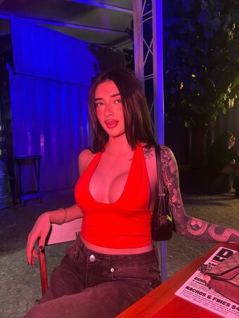 Julitaper Nøgen Lækager OnlyFans Foto 8