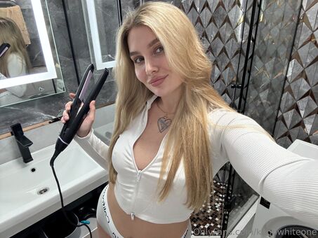 kamiwhiteone Nøgen Lækager OnlyFans Foto 16