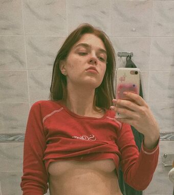 Kary_Kill_ Nøgen Lækager OnlyFans Foto 2