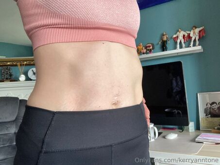 kerryanntone Nøgen Lækager OnlyFans Foto 4