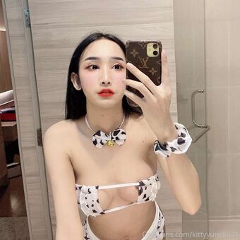 Kitty 21