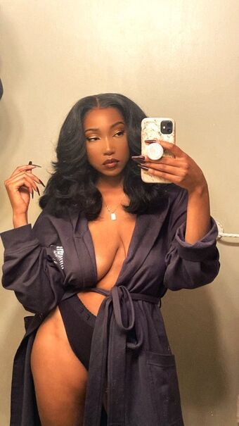 Krissykakes