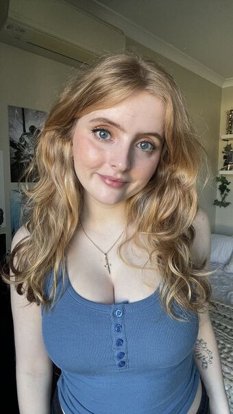 Krysttl Nøgen Lækager OnlyFans Foto 39