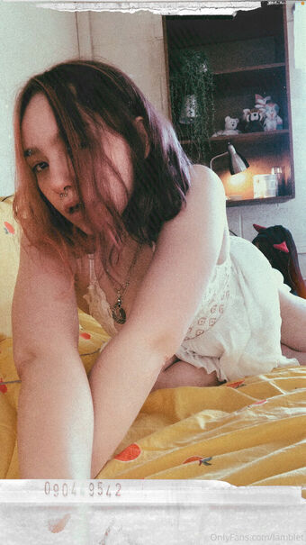 lamblet Nøgen Lækager OnlyFans Foto 36
