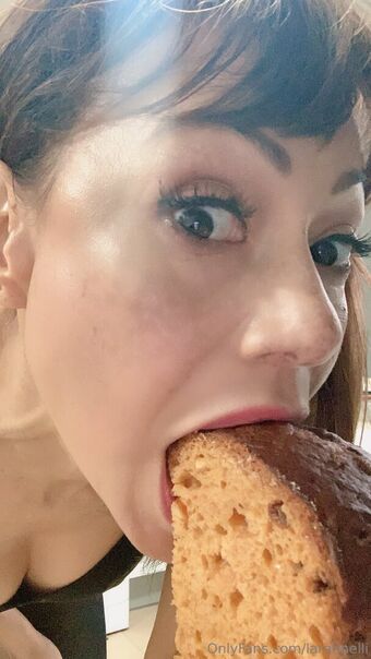 laratinelli Nøgen Lækager OnlyFans Foto 26