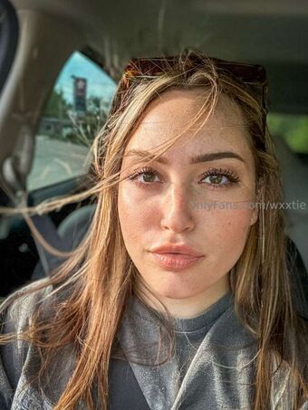 Laur Nøgen Lækager OnlyFans Foto 17
