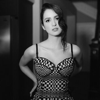Laura Marano