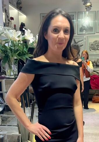 Laura Tobin