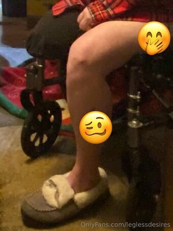 leglessdesires Nøgen Lækager OnlyFans Foto 8