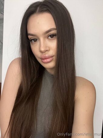 leila_mur
