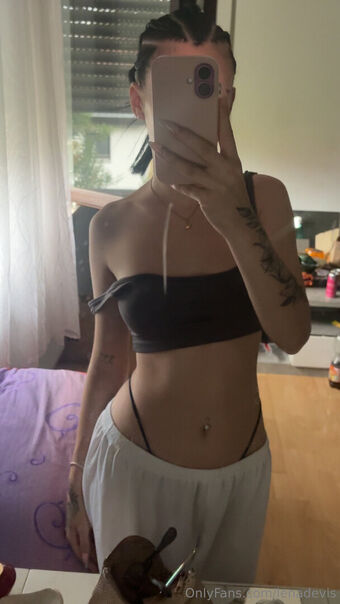 lenadevis Nøgen Lækager OnlyFans Foto 3