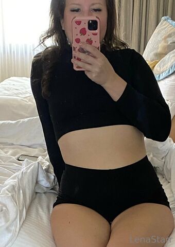 lenastarrpreview Nøgen Lækager OnlyFans Foto 15