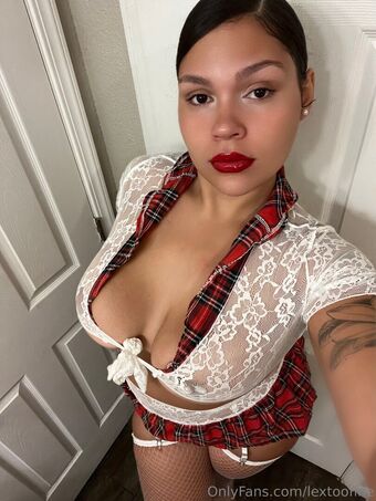 lextoofine Nøgen Lækager OnlyFans Foto 15
