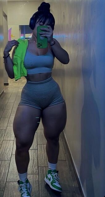 Linnnna Linnnna Nøgen Lækager OnlyFans Foto 3