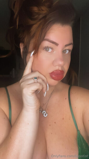 lipnotist Nøgen Lækager OnlyFans Foto 4