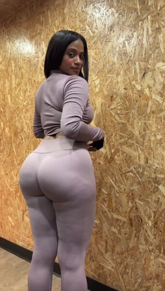 Lisettrey Nøgen Lækager OnlyFans Foto 47