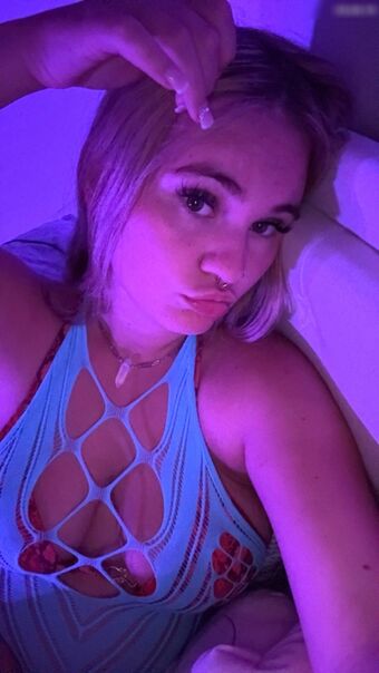 Lizzy_Cherry Nøgen Lækager OnlyFans Foto 27
