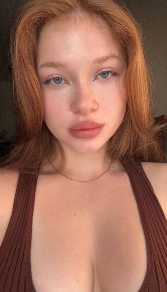 Lizzy Wild Nøgen Lækager OnlyFans Foto 4