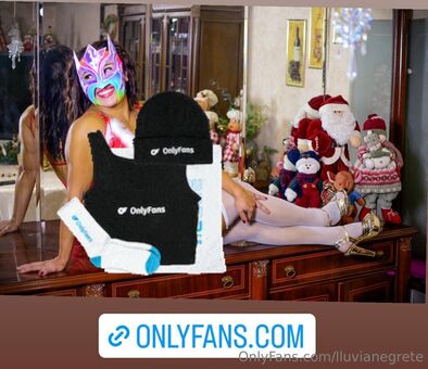 lluvianegrete Nøgen Lækager OnlyFans Foto 14