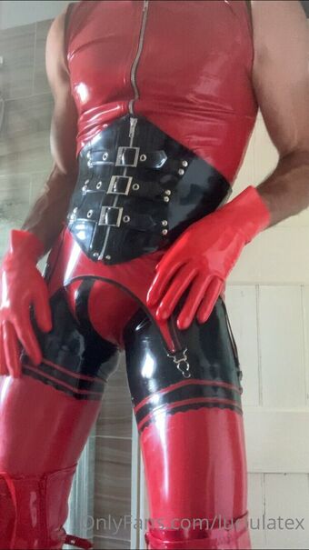 luciulatex Nøgen Lækager OnlyFans Foto 12