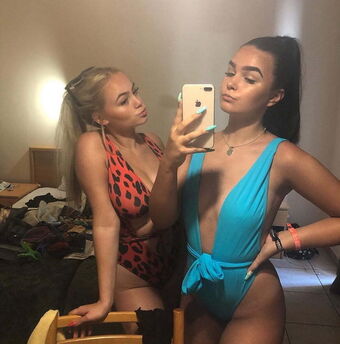 Lucy M Nøgen Lækager OnlyFans Foto 3