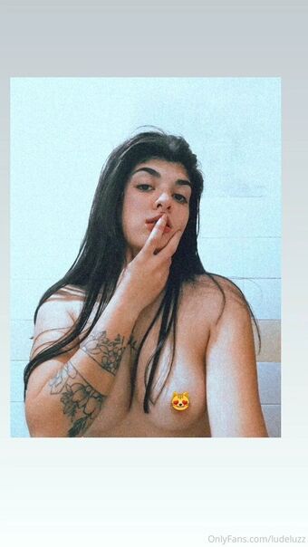 ludeluzz Nøgen Lækager OnlyFans Foto 3