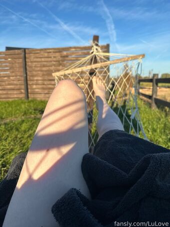 LuLove Nøgen Lækager OnlyFans Foto 22