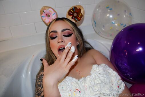 lustedlux Nøgen Lækager OnlyFans Foto 20