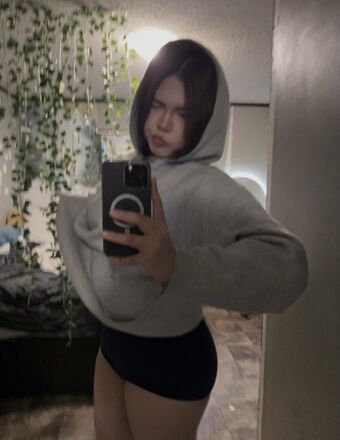 macadeiiic Nøgen Lækager OnlyFans Foto 3